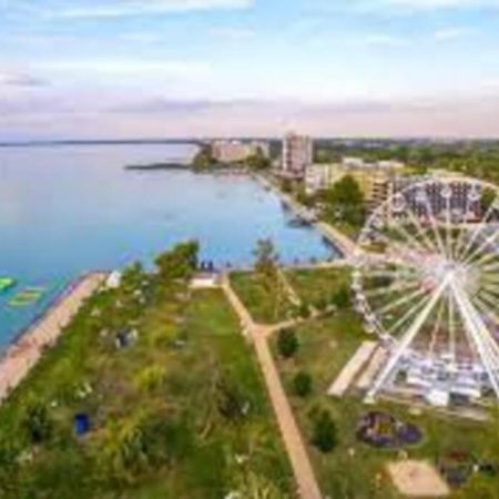 Lido Di Siofok - Aranypart - Minden 1 Percre! Leilighet Eksteriør bilde